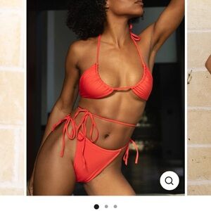 Londre Bikini (Triangle Top M/ Scrunch Bottom S)